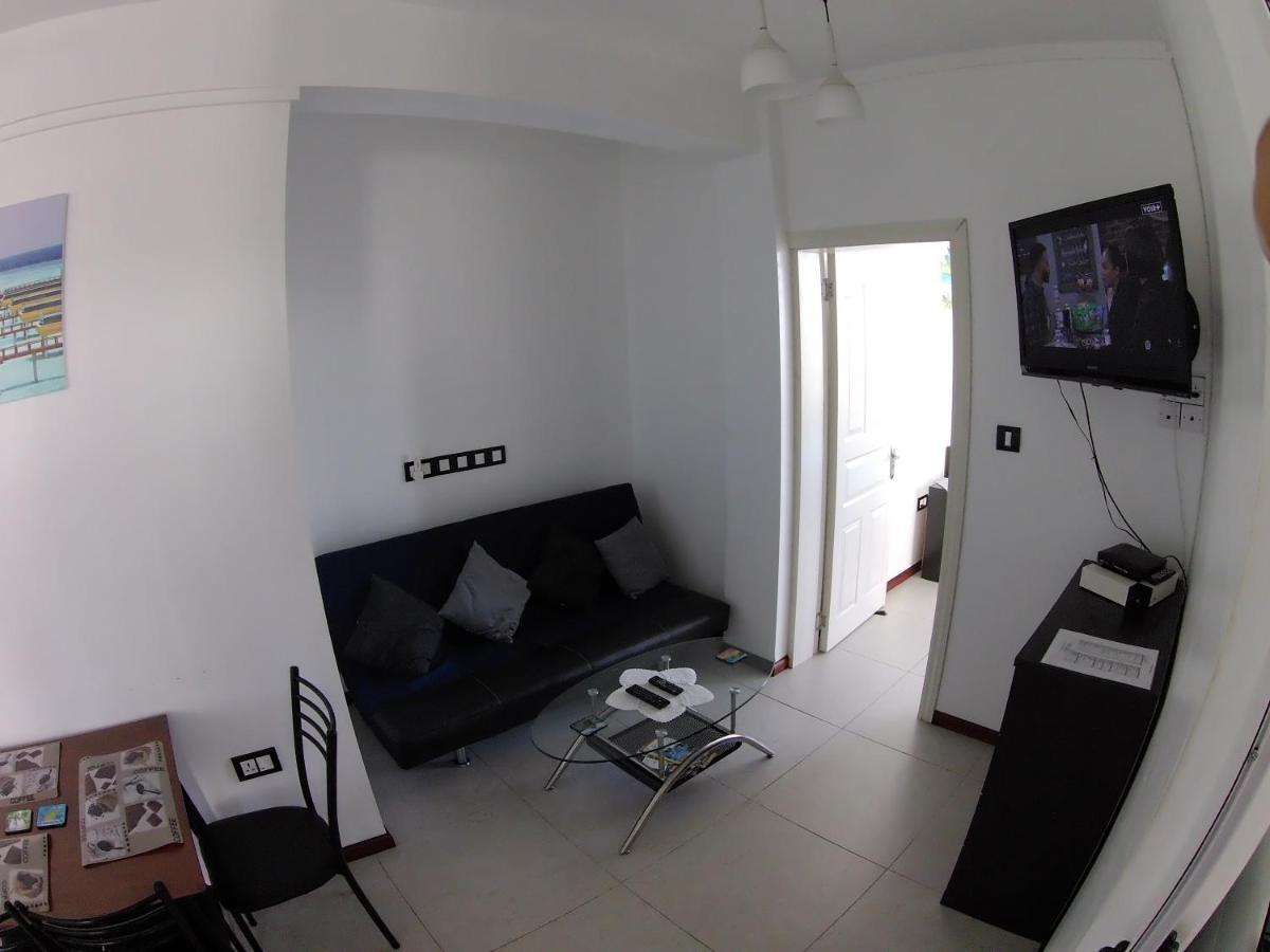 Luxor Appartement Flic-en-Flacq Екстериор снимка